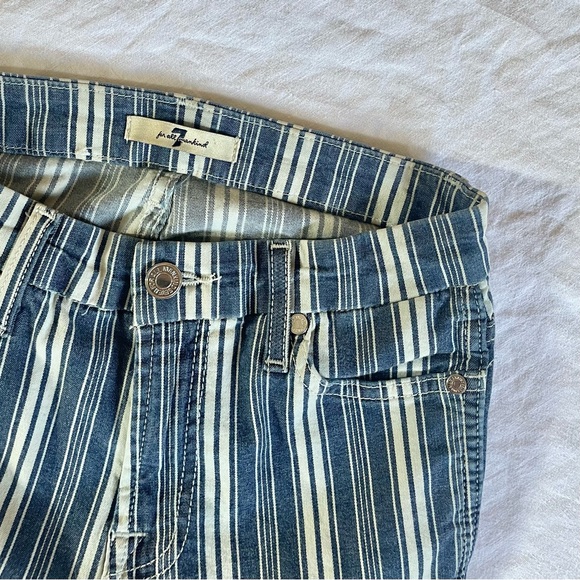 7 For All Mankind | Straight Leg Crop Indigo Stripe Jeans | Size 25 - Picture 4 of 6